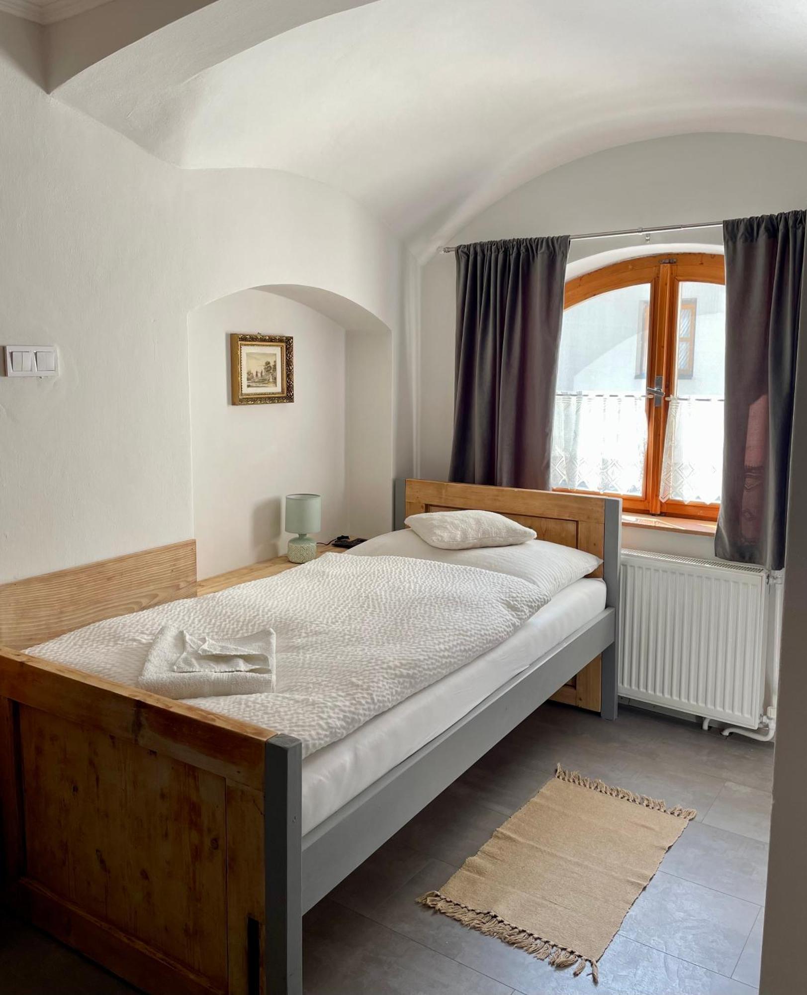 Plesivec Bed & Breakfast Hugo מראה חיצוני תמונה